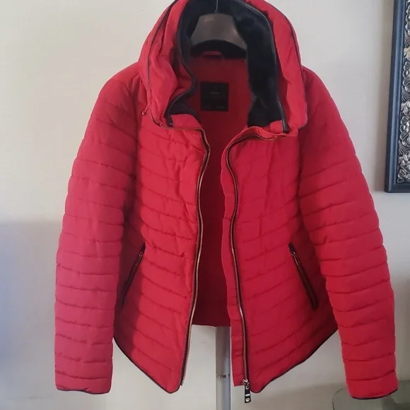Zara Red Puffer Jacket - Picture 16 of 16